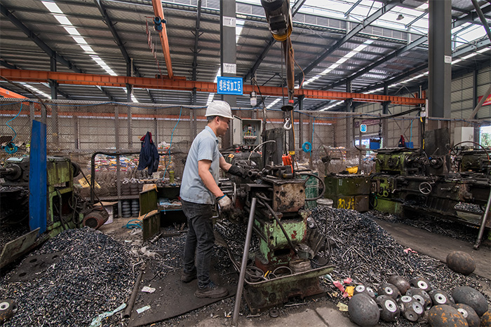 南开网架配件-螺栓球加工车间